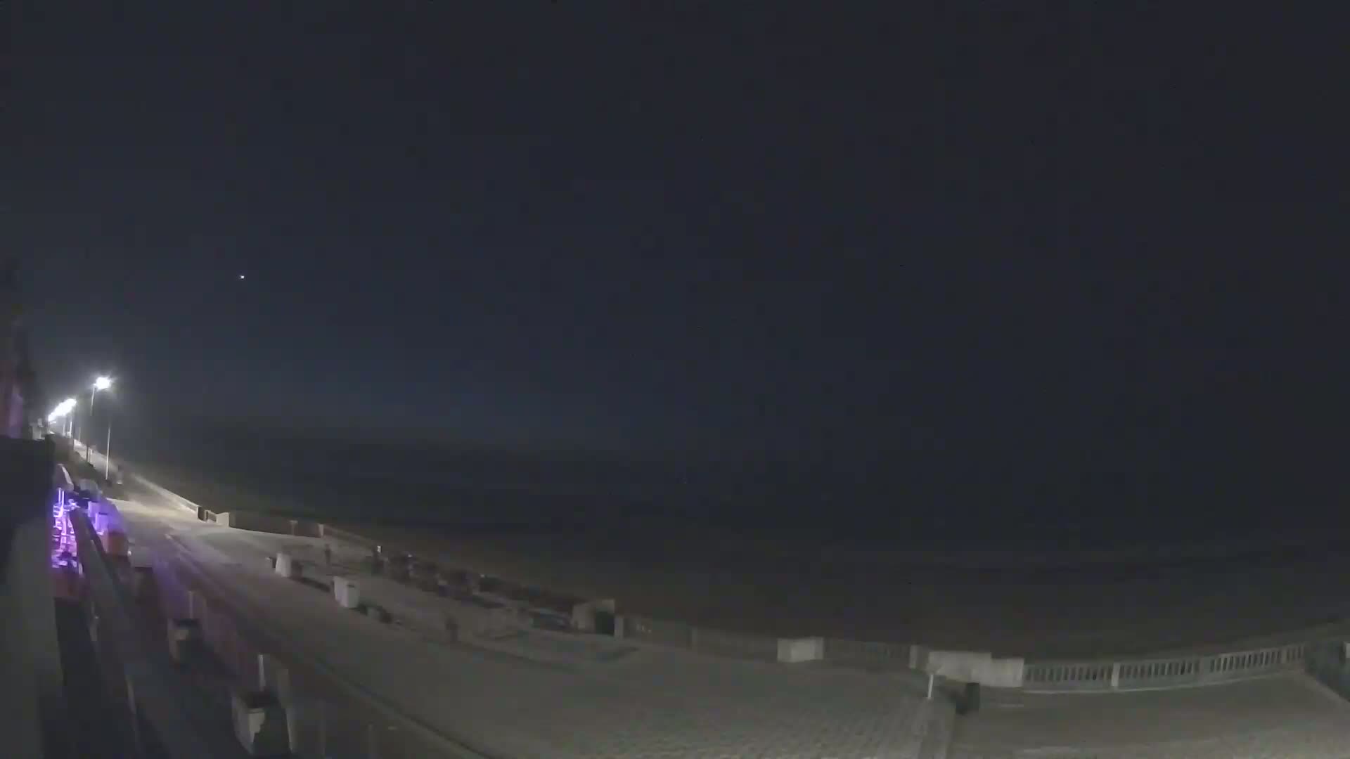 Cabourg Beach Live Cam - Lisieux, Calvados, Normandie, France