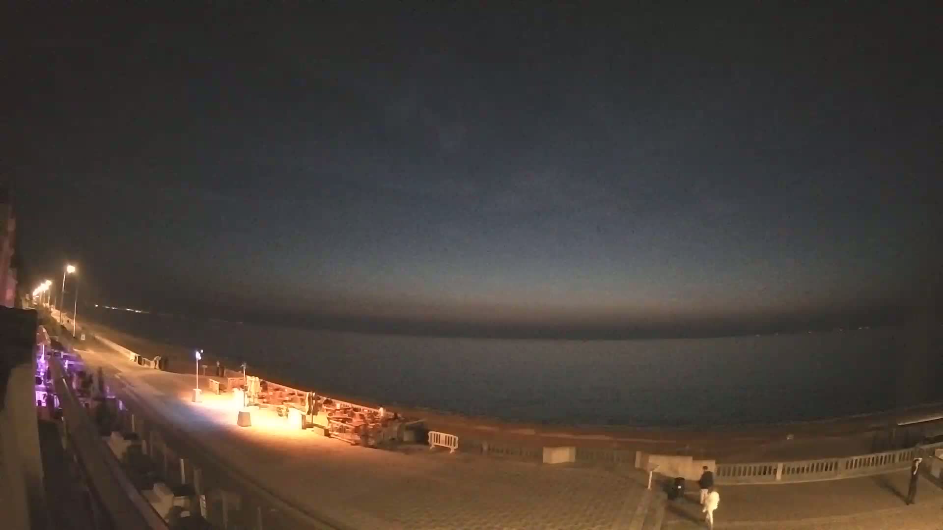 Cabourg Beach Live Cam - Lisieux, Calvados, Normandie, France