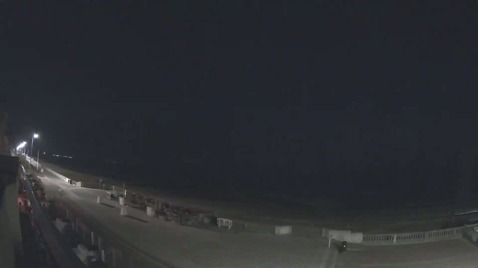 Cabourg Beach Live Cam - Lisieux, Calvados, Normandie, France