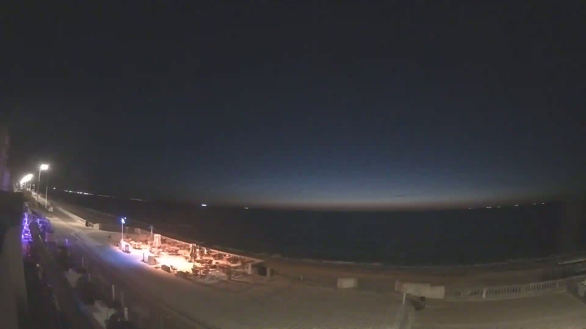 Cabourg Beach Live Cam - Lisieux, Calvados, Normandie, France