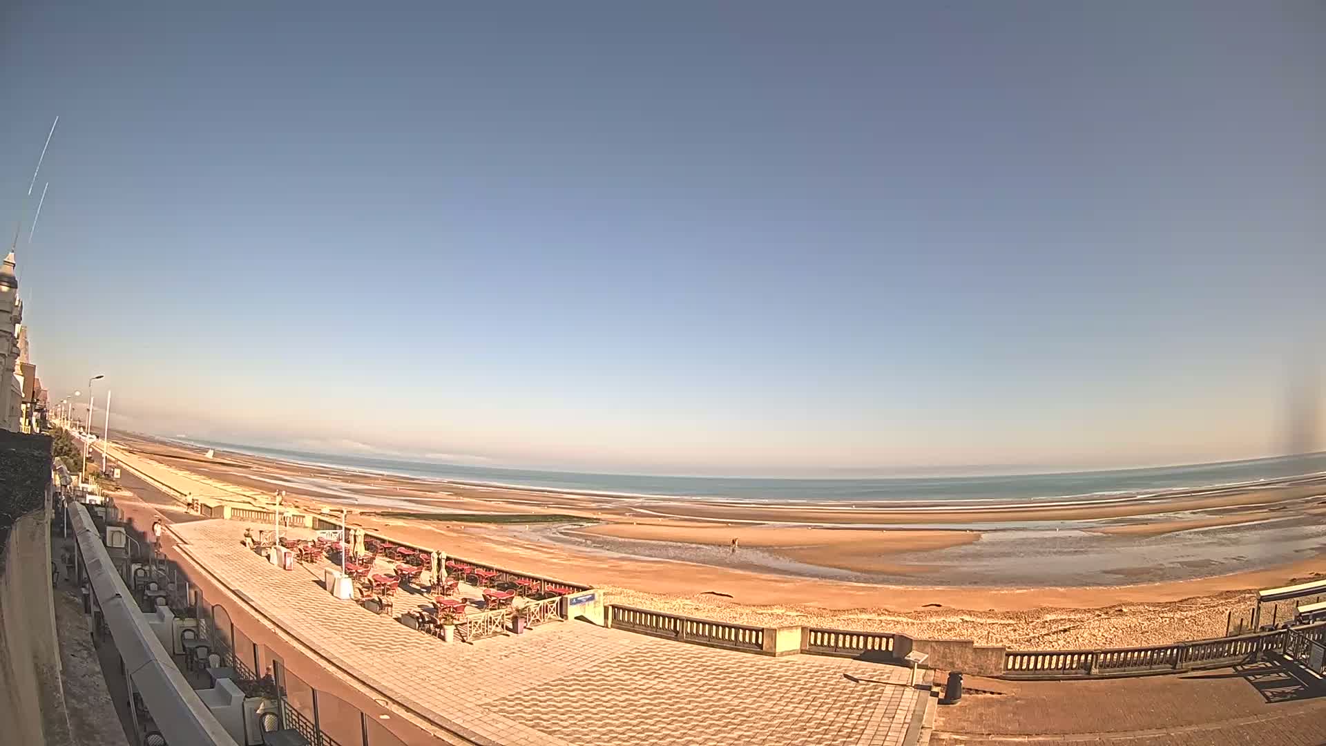 Cabourg Beach Live Cam - Lisieux, Calvados, Normandie, France