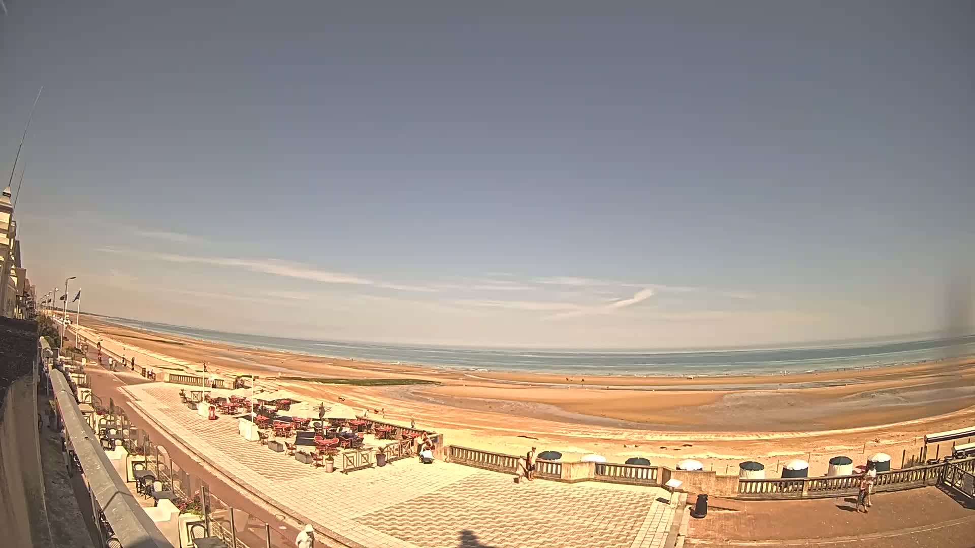 Cabourg Beach Live Cam - Lisieux, Calvados, Normandie, France