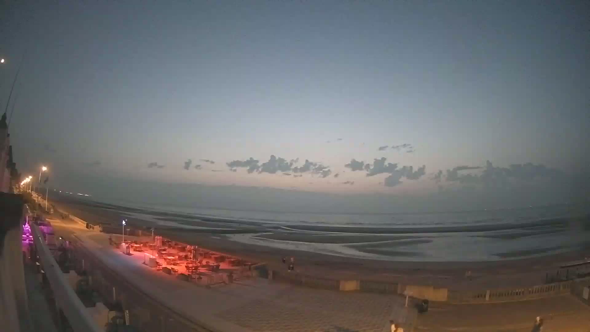 Cabourg Beach Live Cam - Lisieux, Calvados, Normandie, France