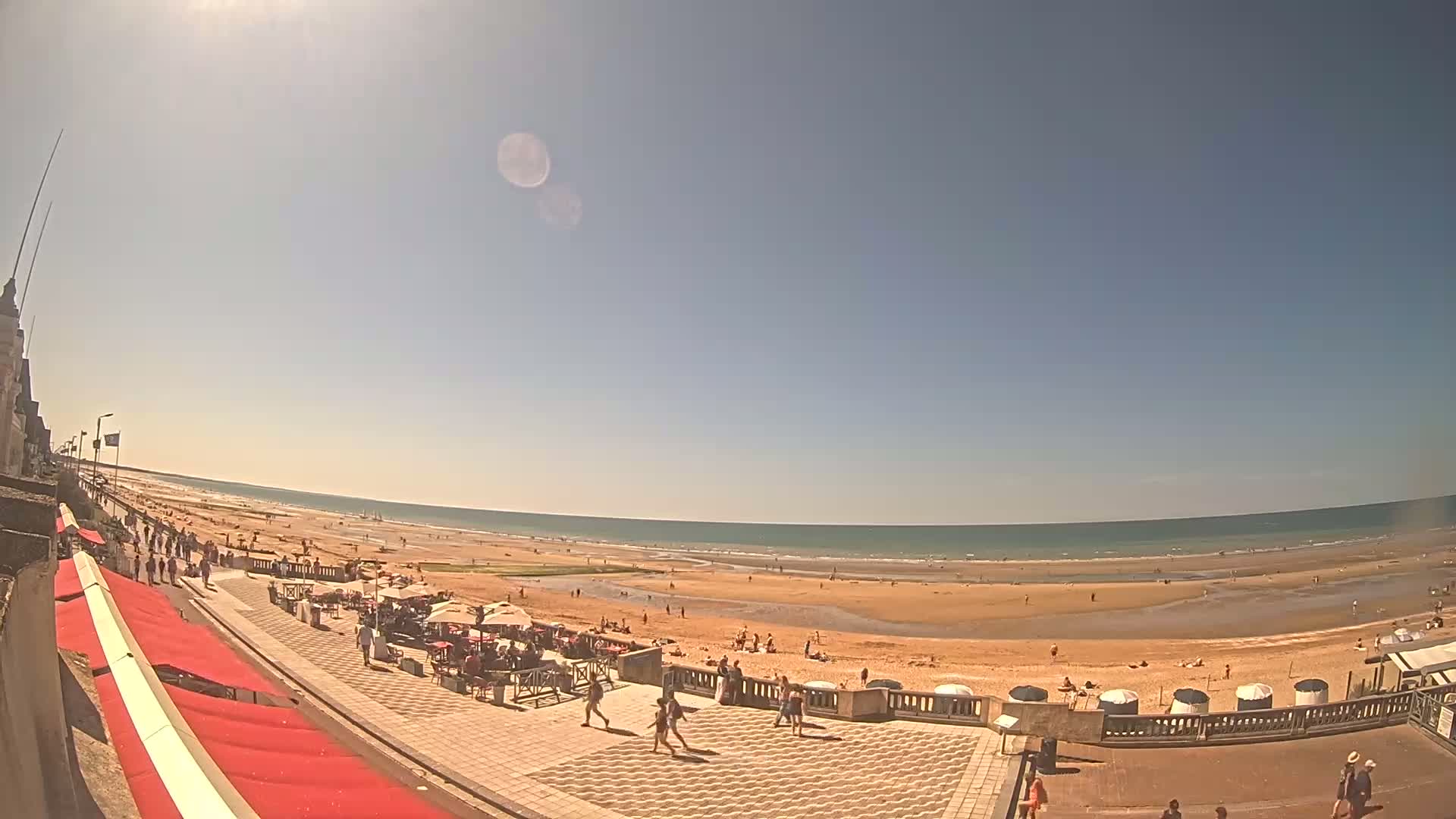 Cabourg Beach Live Cam - Lisieux, Calvados, Normandie, France