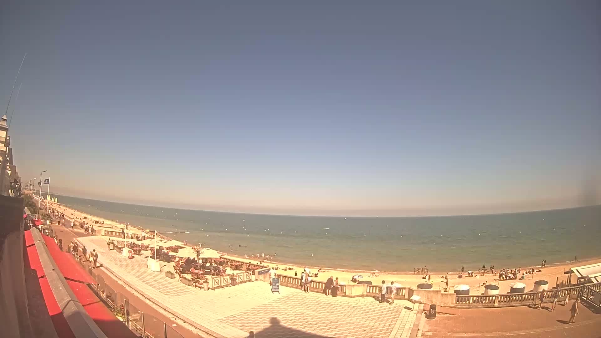 Cabourg Beach Live Cam - Lisieux, Calvados, Normandie, France