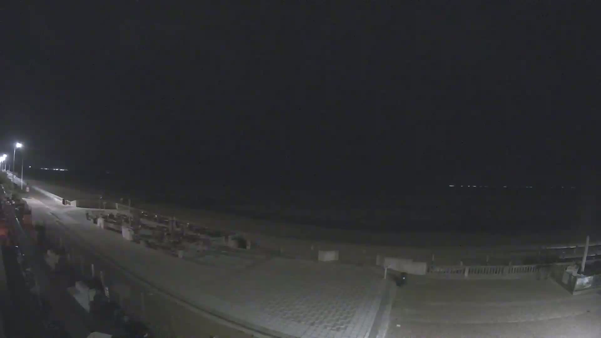 Cabourg Beach Live Cam - Lisieux, Calvados, Normandie, France