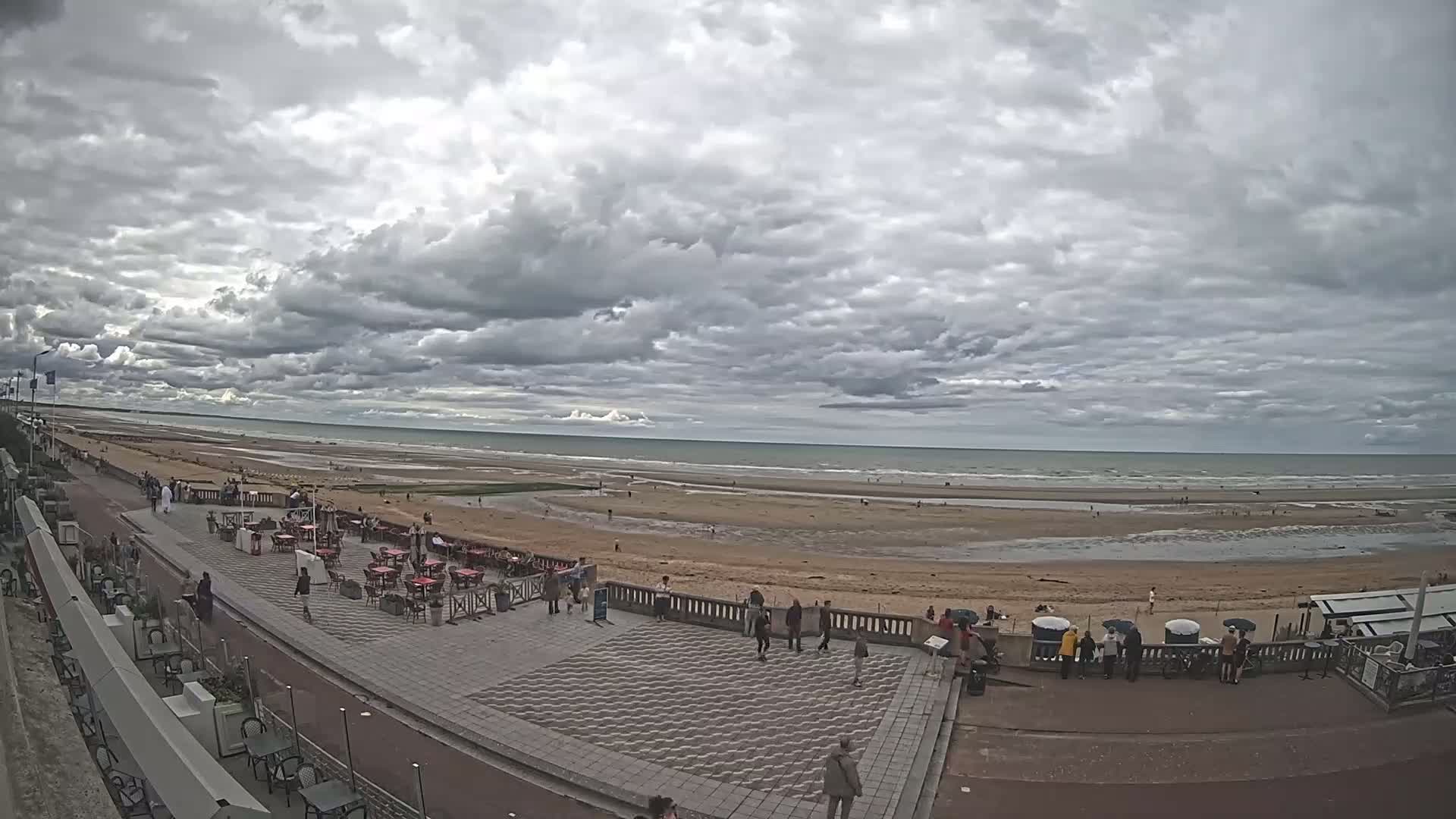 Cabourg Beach Live Cam - Lisieux, Calvados, Normandie, France