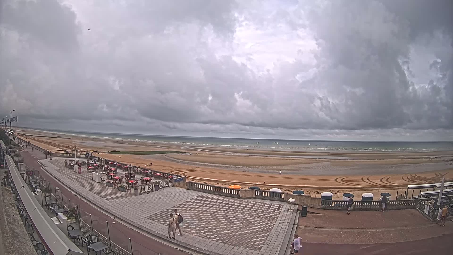 Cabourg Beach Live Cam - Lisieux, Calvados, Normandie, France