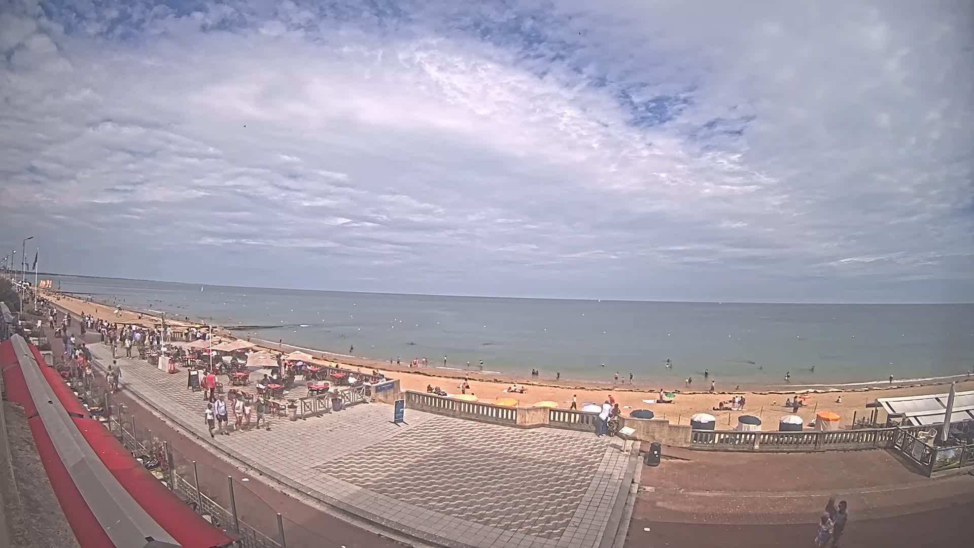 Cabourg Beach Live Cam - Lisieux, Calvados, Normandie, France