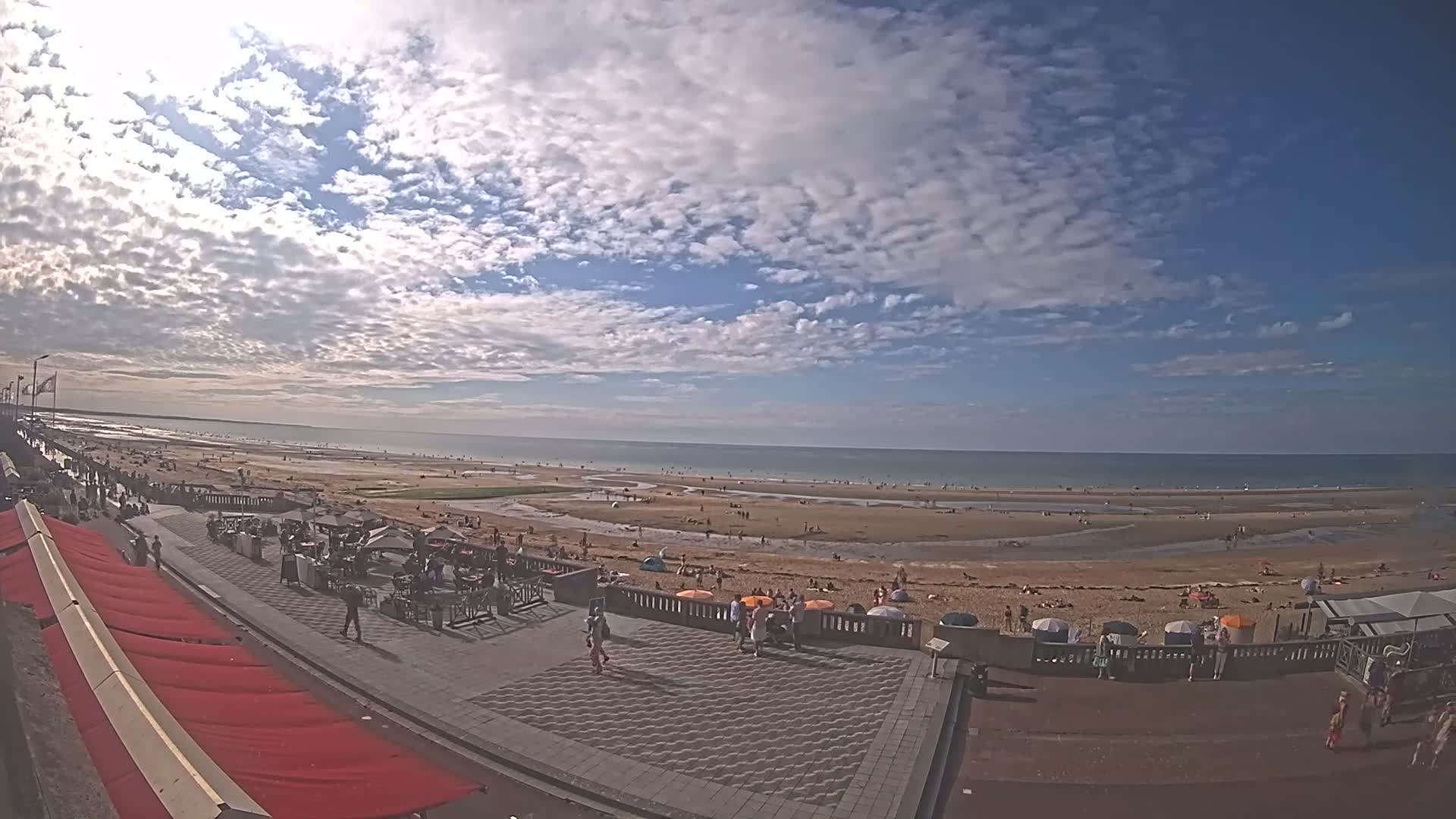 Cabourg Beach Live Cam - Lisieux, Calvados, Normandie, France