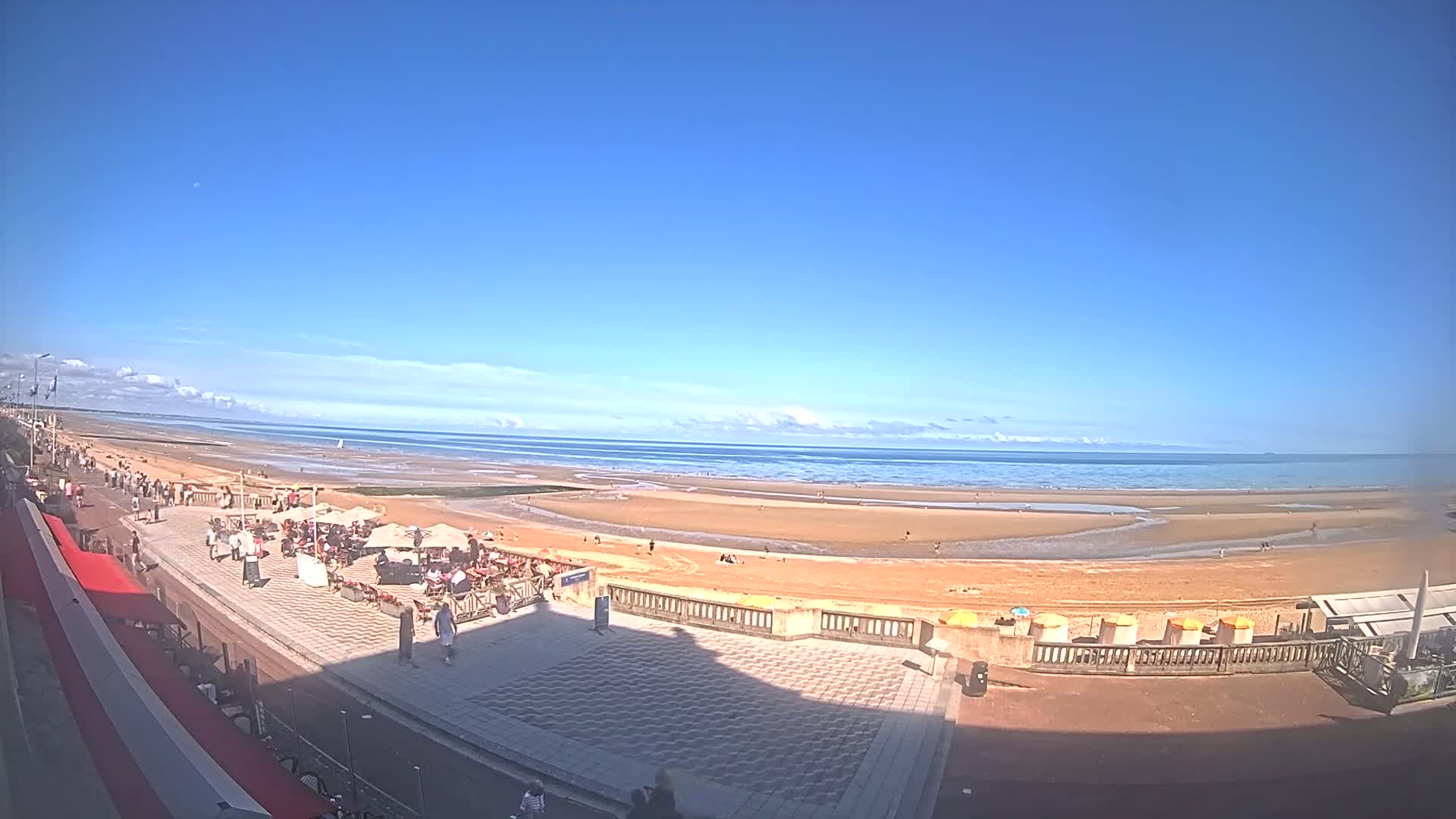 Cabourg Beach Live Cam - Lisieux, Calvados, Normandie, France