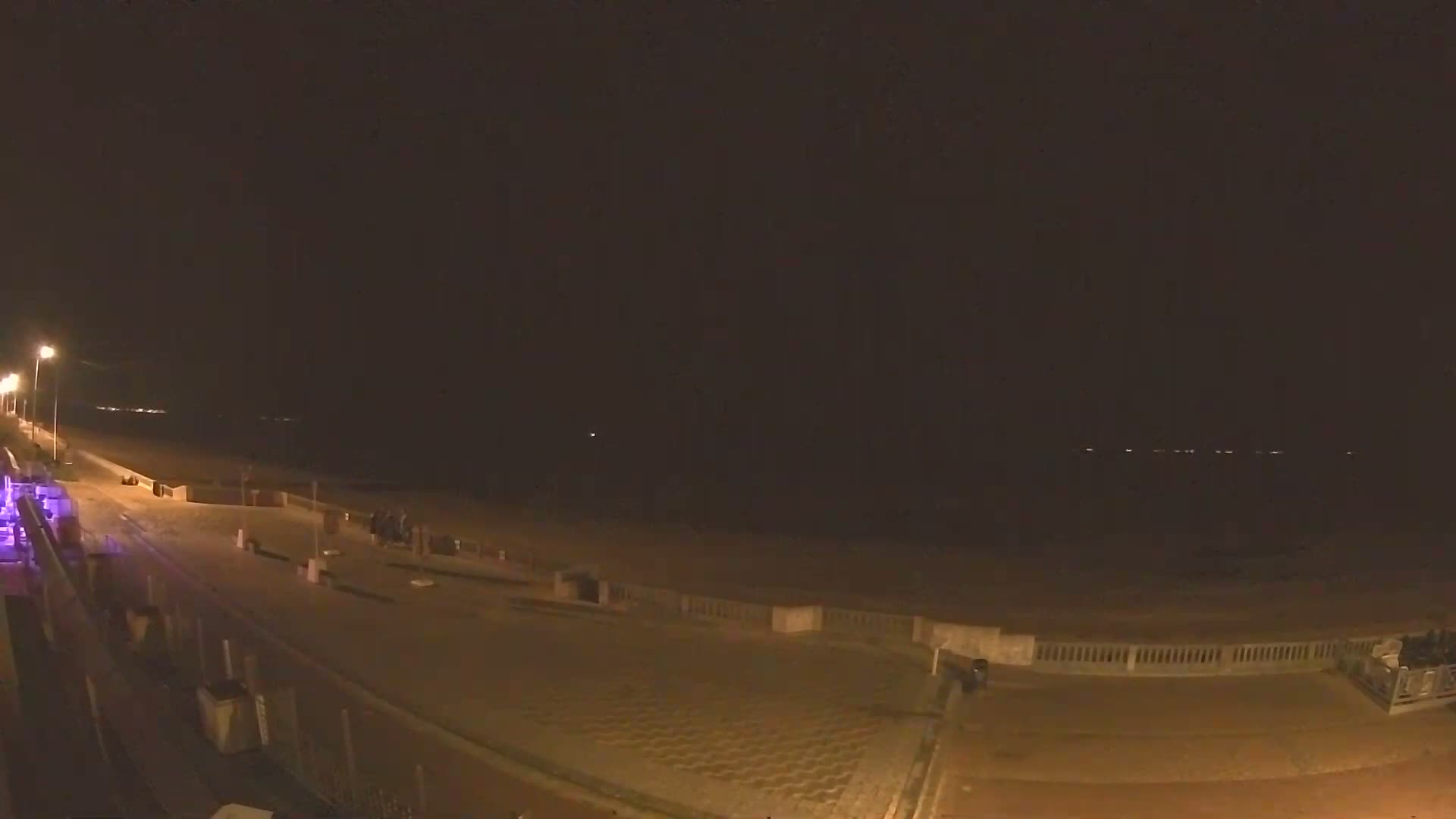 Cabourg Beach Live Cam - Lisieux, Calvados, Normandie, France