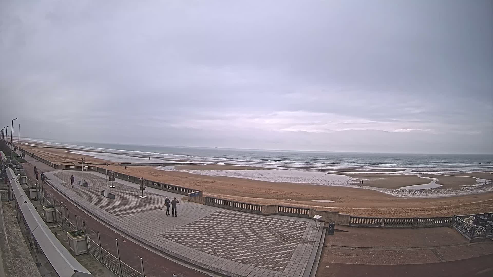 Cabourg Beach Live Cam - Lisieux, Calvados, Normandie, France
