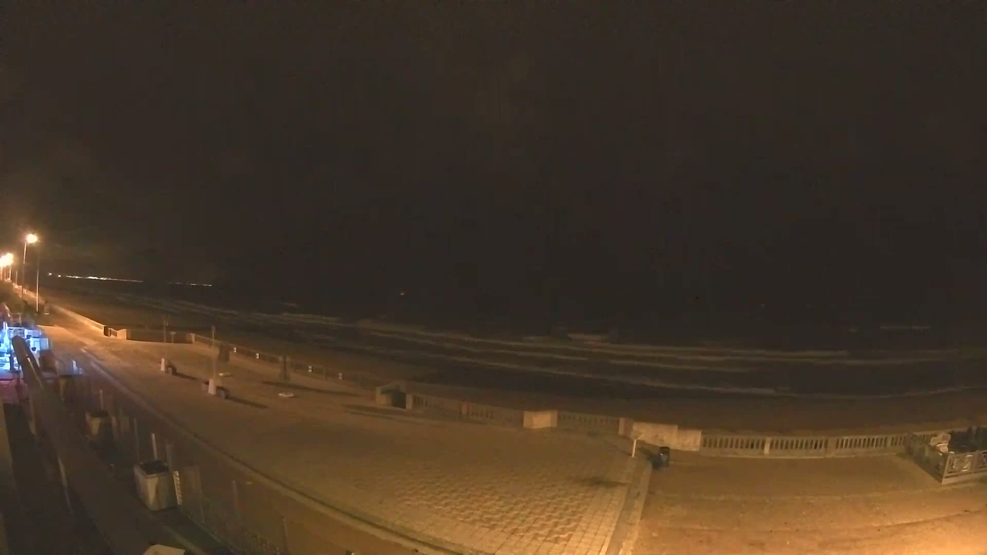 Cabourg Beach Live Cam - Lisieux, Calvados, Normandie, France