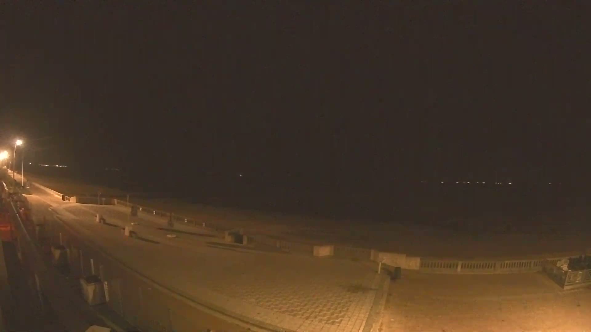 Cabourg Beach Live Cam - Lisieux, Calvados, Normandie, France