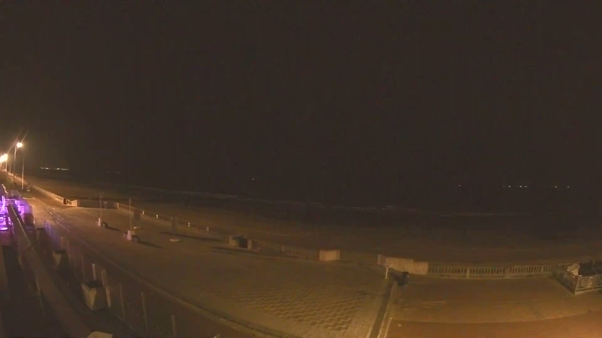 Cabourg Beach Live Cam - Lisieux, Calvados, Normandie, France