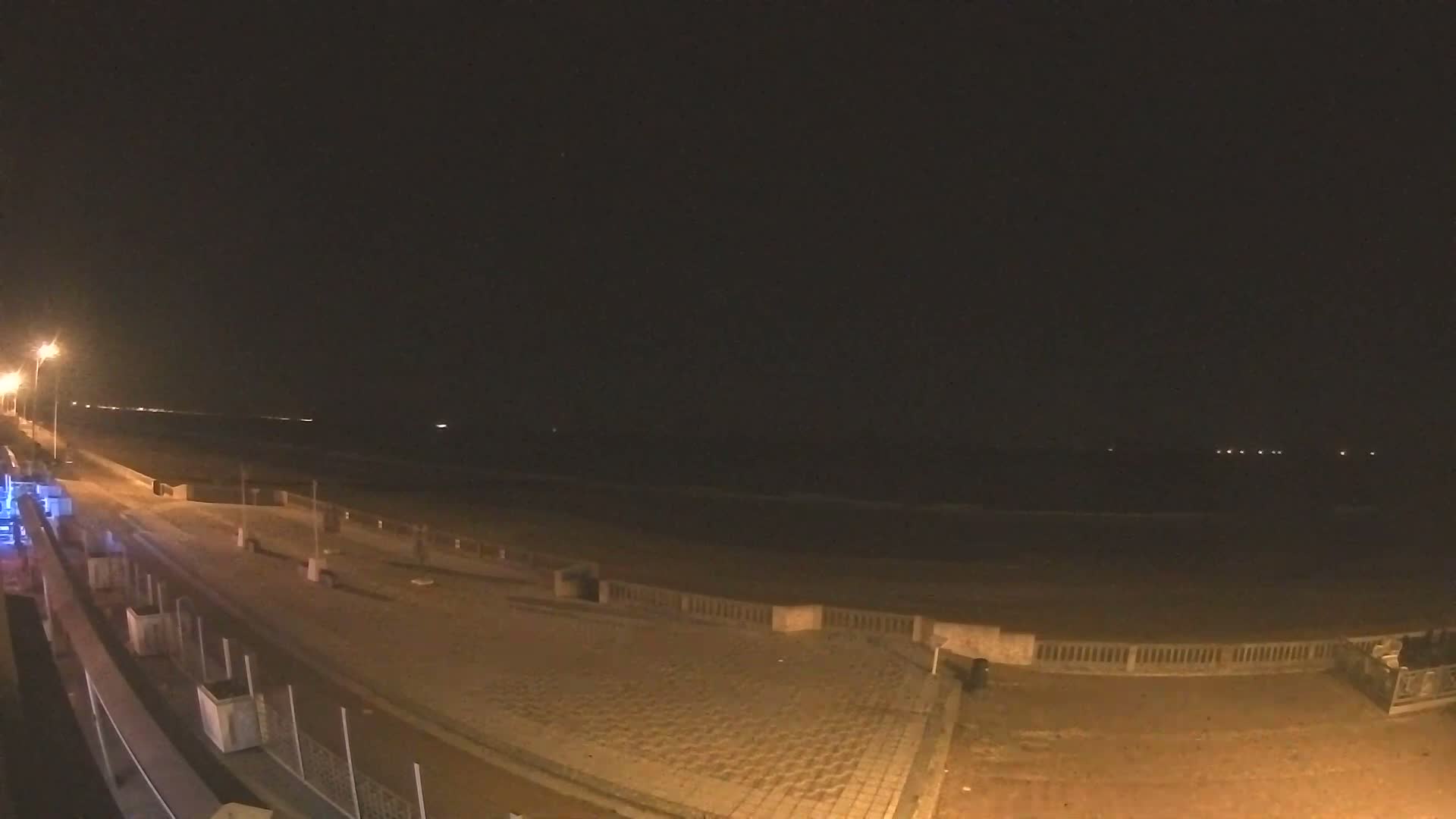 Cabourg Beach Live Cam - Lisieux, Calvados, Normandie, France