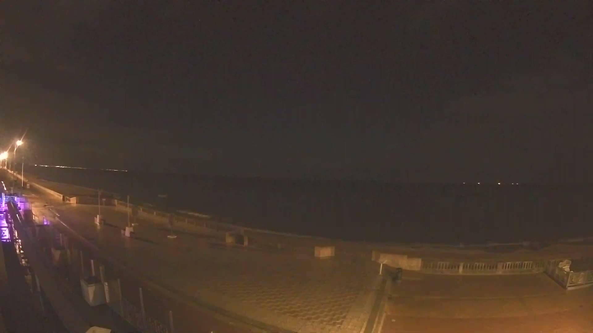Cabourg Beach Live Cam - Lisieux, Calvados, Normandie, France
