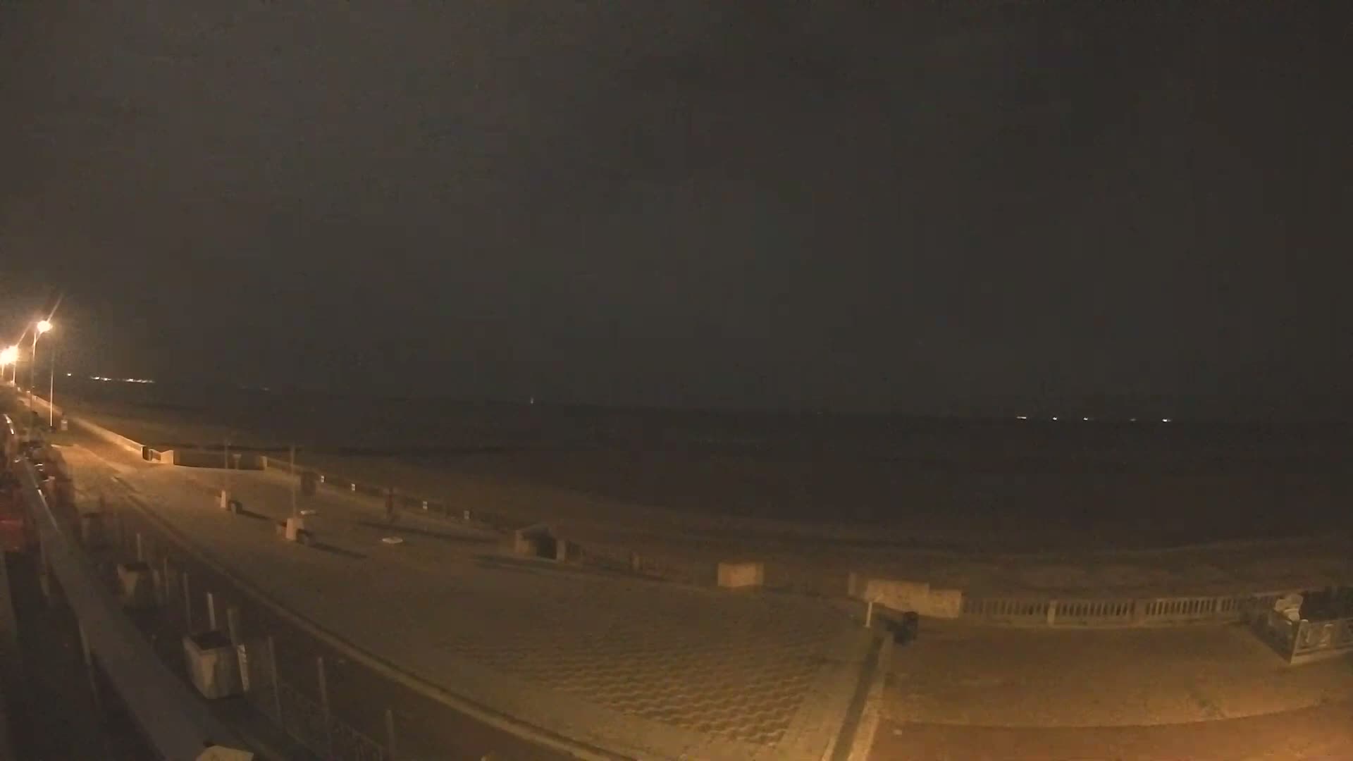 Cabourg Beach Live Cam - Lisieux, Calvados, Normandie, France