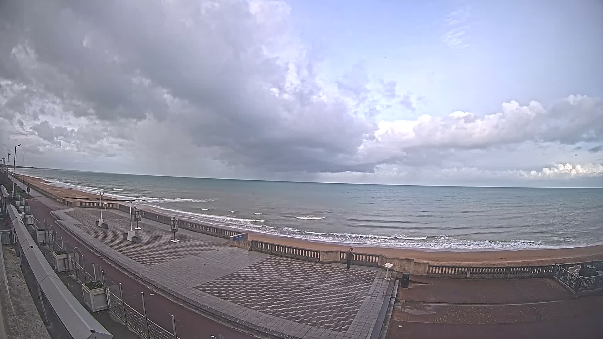 Cabourg Beach Live Cam - Lisieux, Calvados, Normandie, France