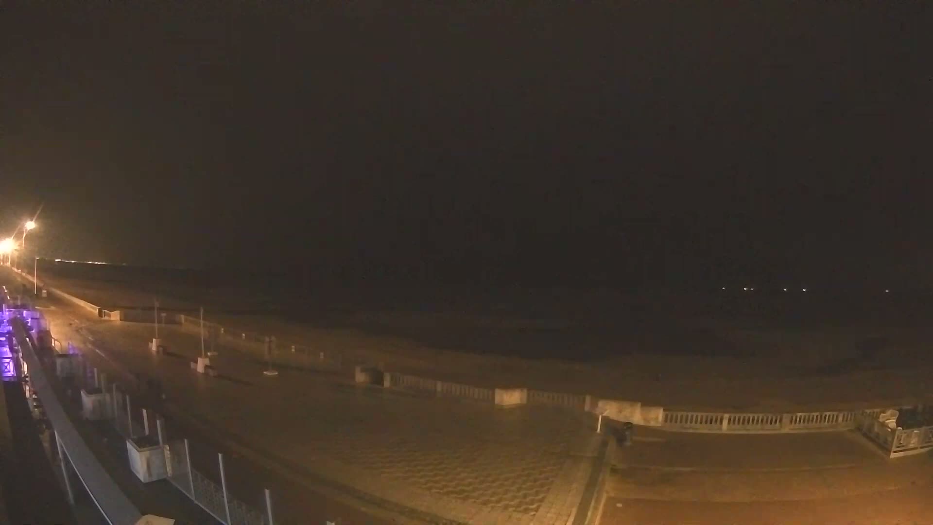 Cabourg Beach Live Cam - Lisieux, Calvados, Normandie, France