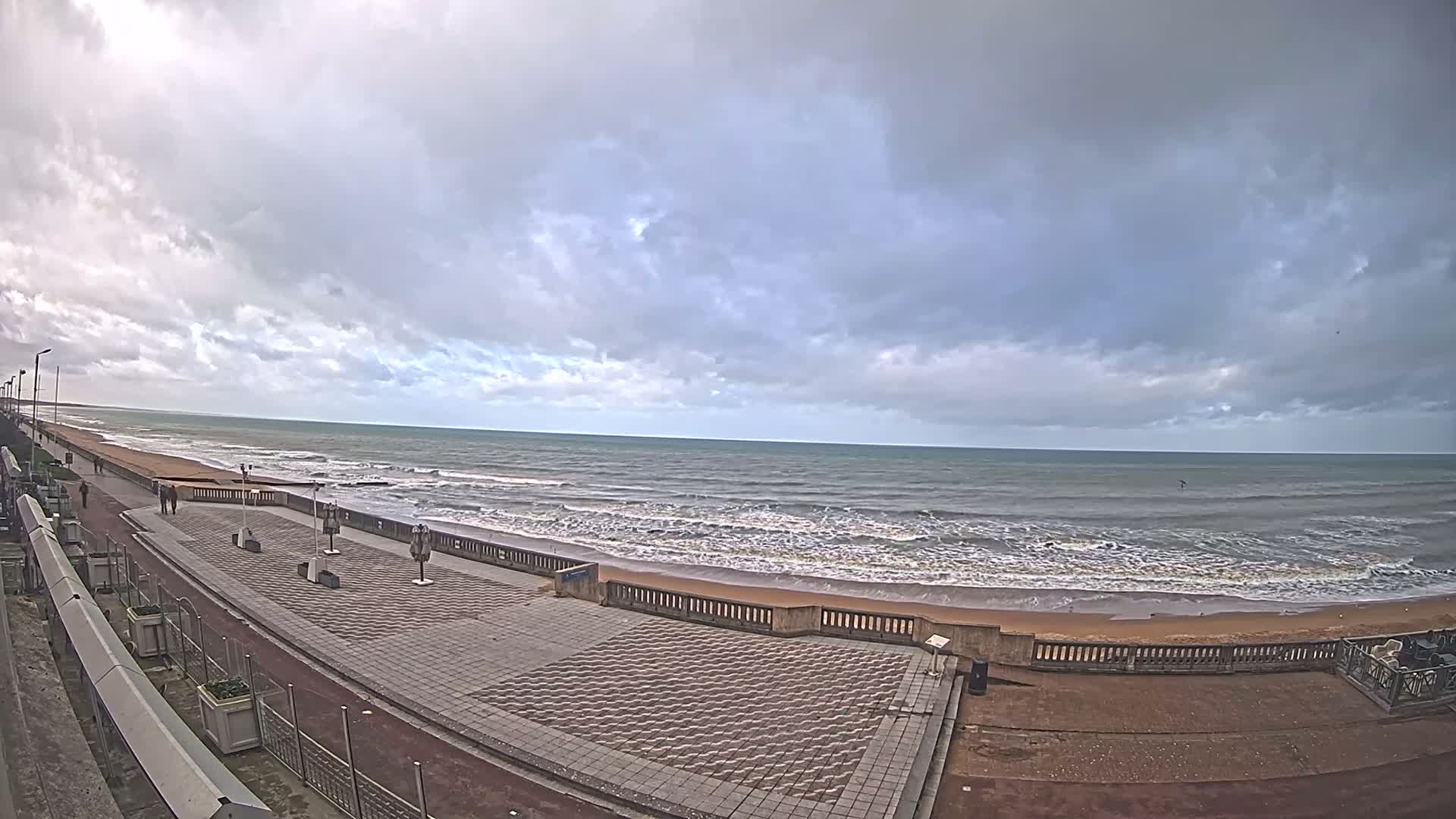 Cabourg Beach Live Cam - Lisieux, Calvados, Normandie, France
