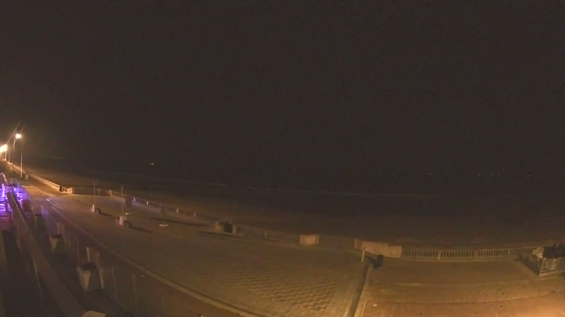 Cabourg Beach Live Cam - Lisieux, Calvados, Normandie, France
