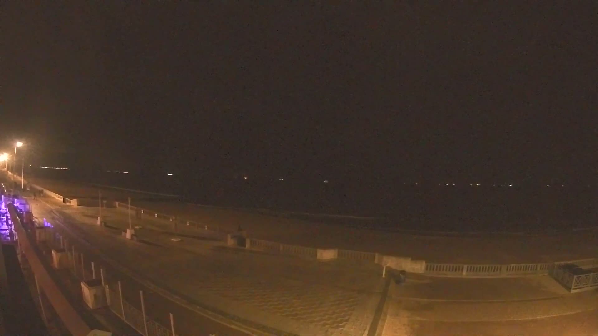 Cabourg Beach Live Cam - Lisieux, Calvados, Normandie, France