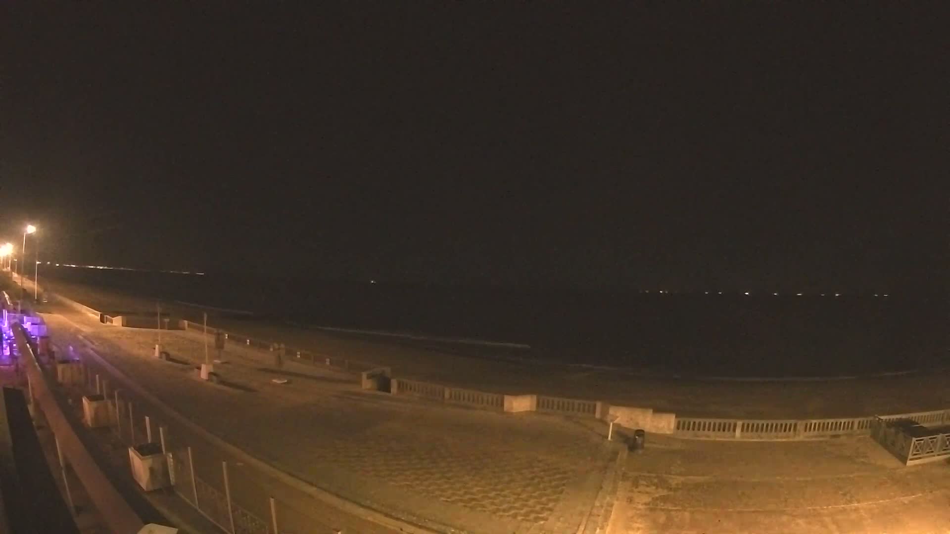 Cabourg Beach Live Cam - Lisieux, Calvados, Normandie, France