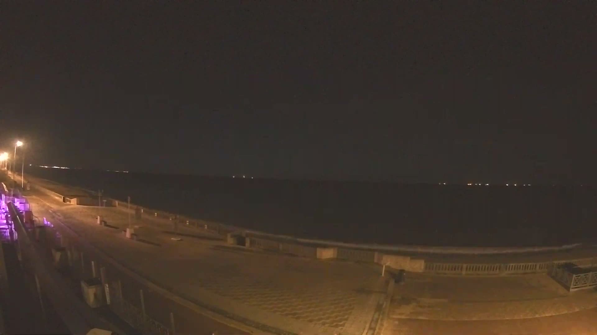 Cabourg Beach Live Cam - Lisieux, Calvados, Normandie, France