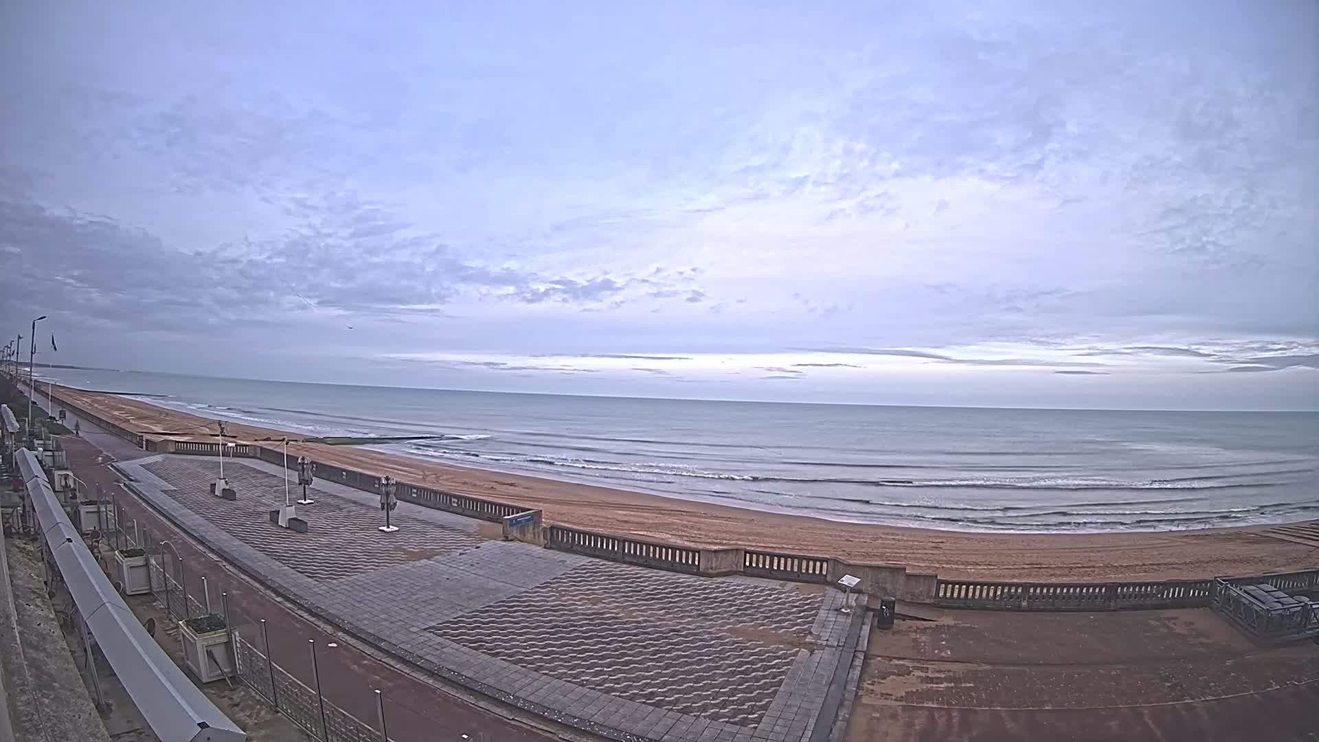 Cabourg Beach Live Cam - Lisieux, Calvados, Normandie, France
