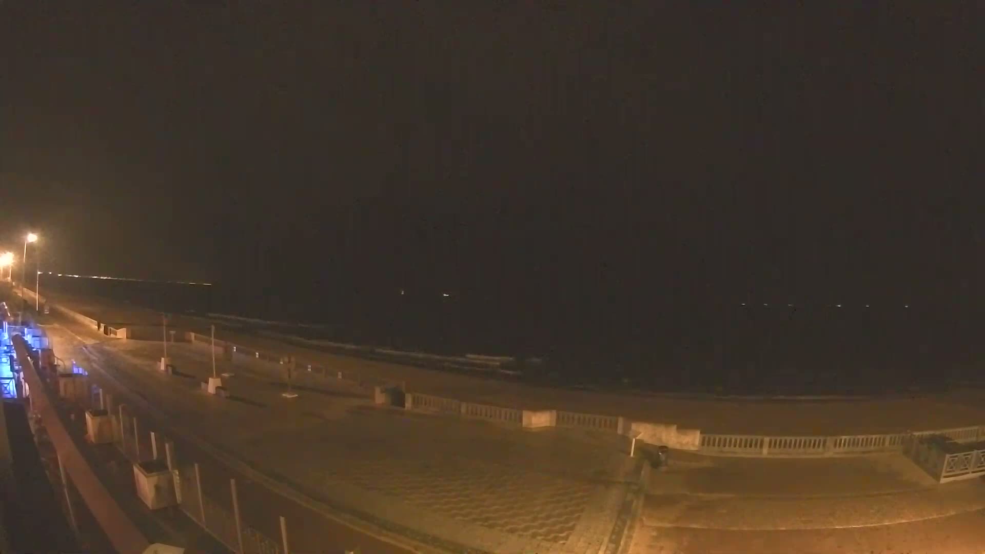 Cabourg Beach Live Cam - Lisieux, Calvados, Normandie, France