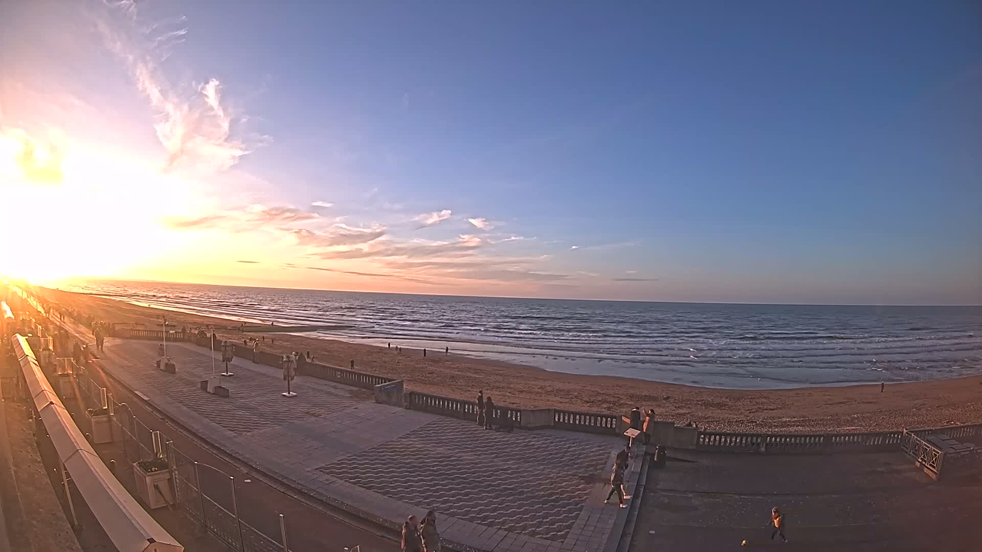Cabourg Beach Live Cam - Lisieux, Calvados, Normandie, France