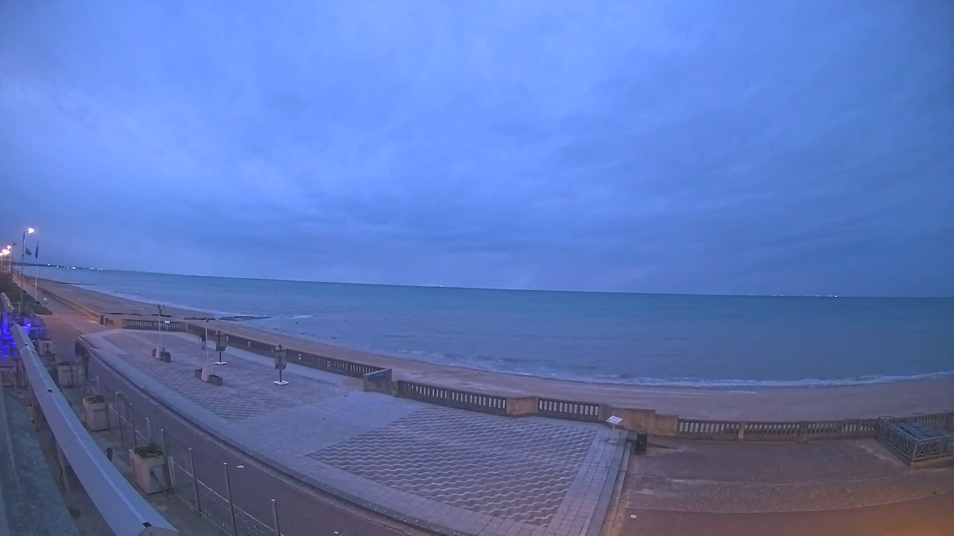 Cabourg Beach Live Cam - Lisieux, Calvados, Normandie, France