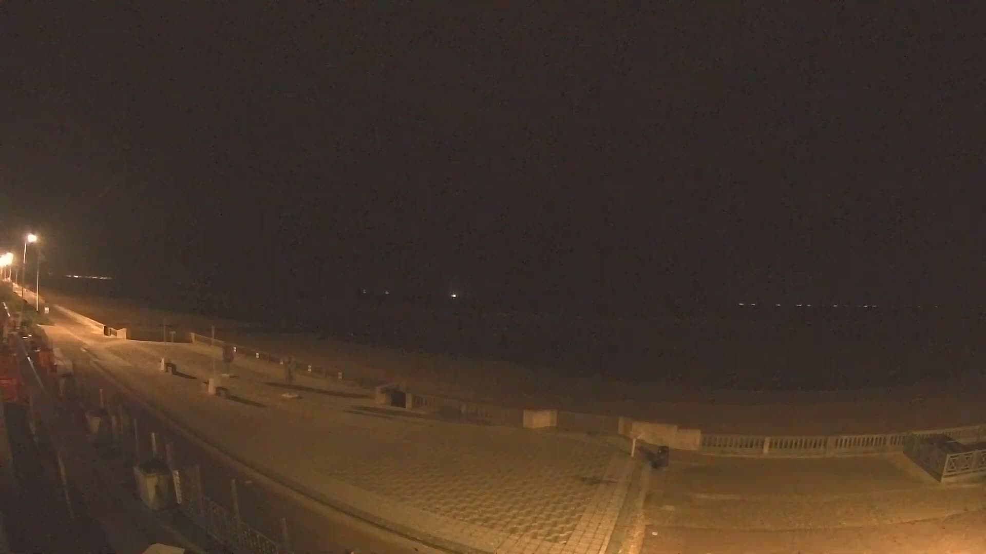 Cabourg Beach Live Cam - Lisieux, Calvados, Normandie, France