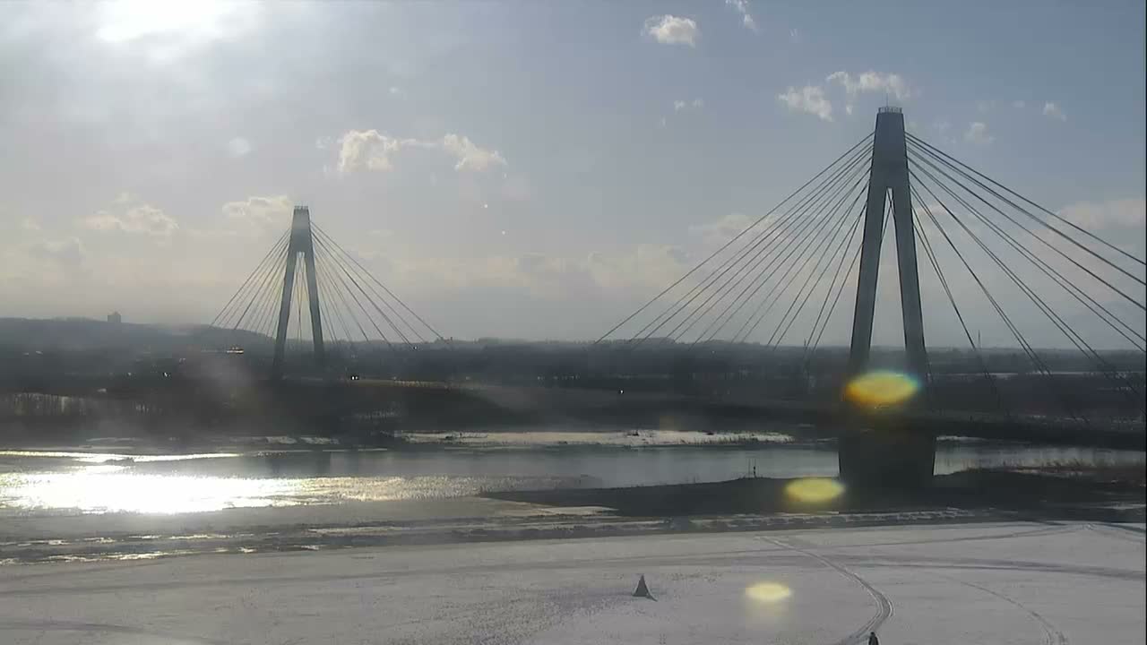 Otofuke , Tokachi Cho Hakucho Bridge & Tokachi River ( 音更町・十勝町 白鳥橋・十勝川 ) Live Cam - 12 Chome, Tokachigawaonsenminami, Otofuke, Kato, Tokachi, Hokkaido, Japan
