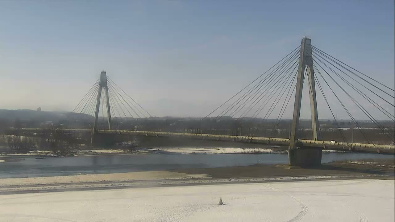 Otofuke , Tokachi Cho Hakucho Bridge & Tokachi River ( 音更町・十勝町 白鳥橋・十勝川 ) Live Cam - 12 Chome, Tokachigawaonsenminami, Otofuke, Kato, Tokachi, Hokkaido, Japan