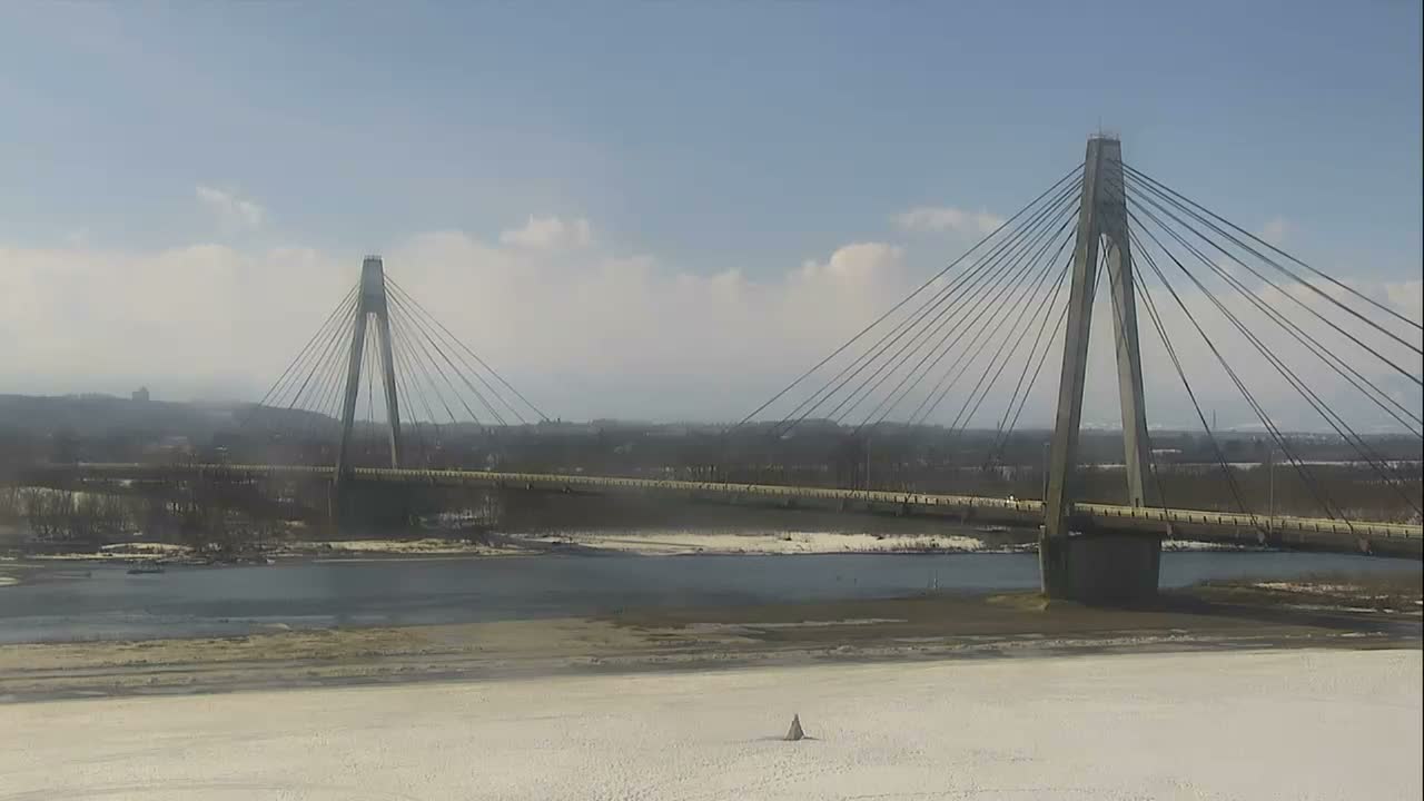 Otofuke , Tokachi Cho Hakucho Bridge & Tokachi River ( 音更町・十勝町 白鳥橋・十勝川 ) Live Cam - 12 Chome, Tokachigawaonsenminami, Otofuke, Kato, Tokachi, Hokkaido, Japan