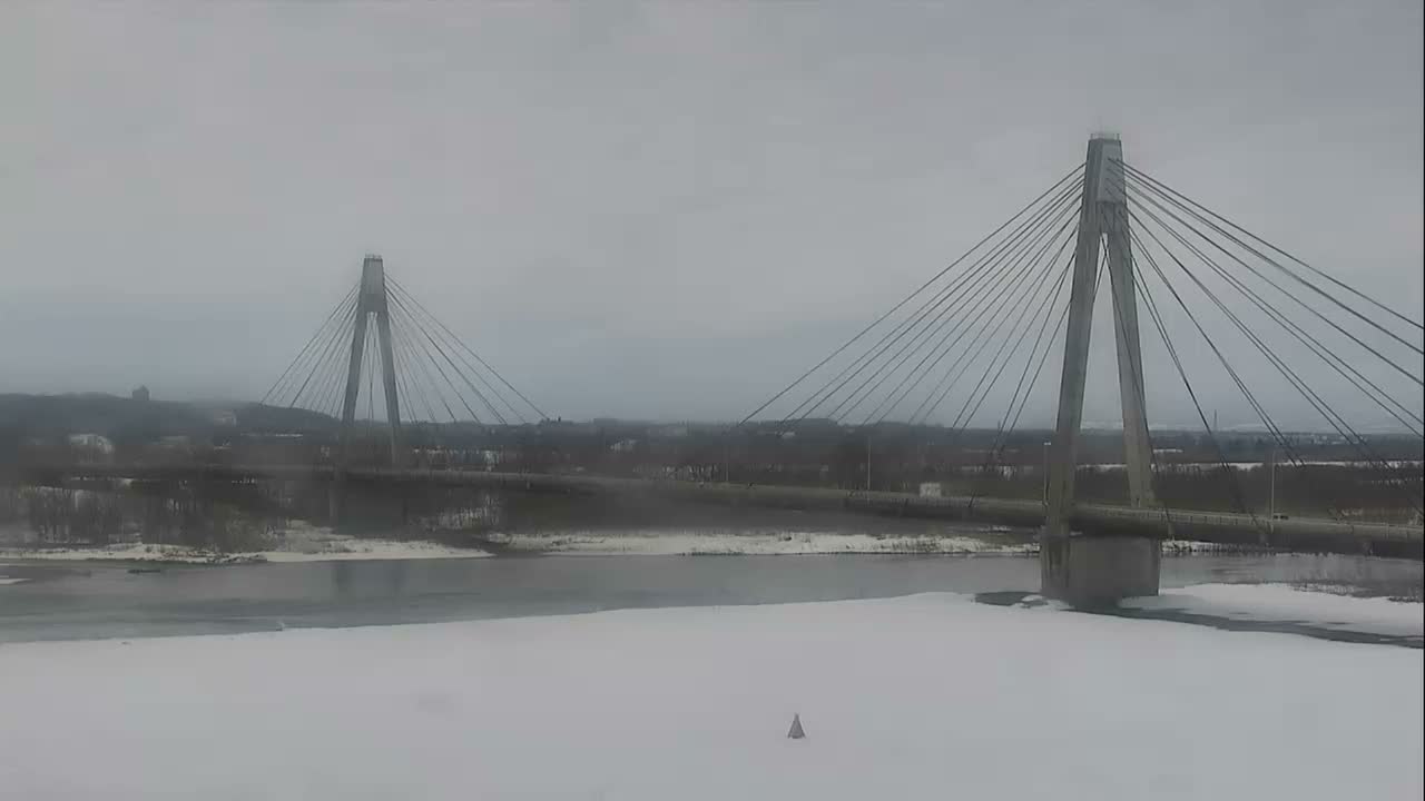 Otofuke , Tokachi Cho Hakucho Bridge & Tokachi River ( 音更町・十勝町 白鳥橋・十勝川 ) Live Cam - 12 Chome, Tokachigawaonsenminami, Otofuke, Kato, Tokachi, Hokkaido, Japan