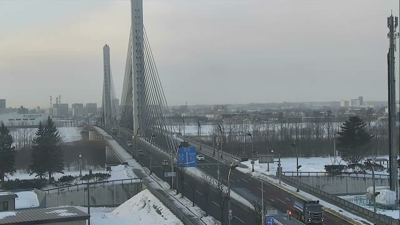 Obihiro, Tokachi Bridge & River ( 帯広・十勝橋・川 ) Live Cam - 2 Chome, Kinoodorihigashi, Otofuke, Kato, Tokachi, Hokkaido, Japan