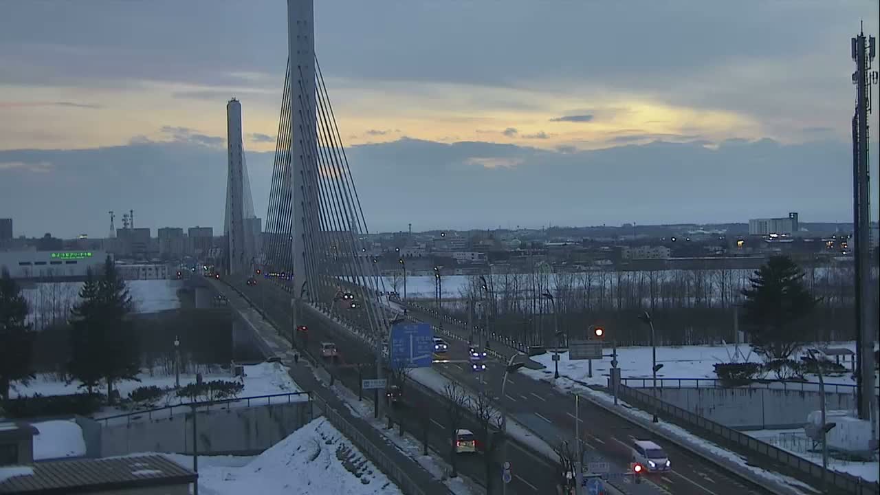 Obihiro, Tokachi Bridge & River ( 帯広・十勝橋・川 ) Live Cam - 2 Chome, Kinoodorihigashi, Otofuke, Kato, Tokachi, Hokkaido, Japan