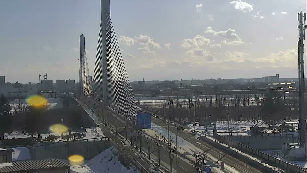 Obihiro, Tokachi Bridge & River ( 帯広・十勝橋・川 ) Live Cam - 2 Chome, Kinoodorihigashi, Otofuke, Kato, Tokachi, Hokkaido, Japan