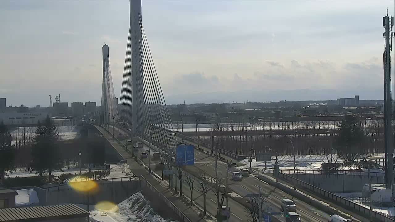 Obihiro, Tokachi Bridge & River ( 帯広・十勝橋・川 ) Live Cam - 2 Chome, Kinoodorihigashi, Otofuke, Kato, Tokachi, Hokkaido, Japan