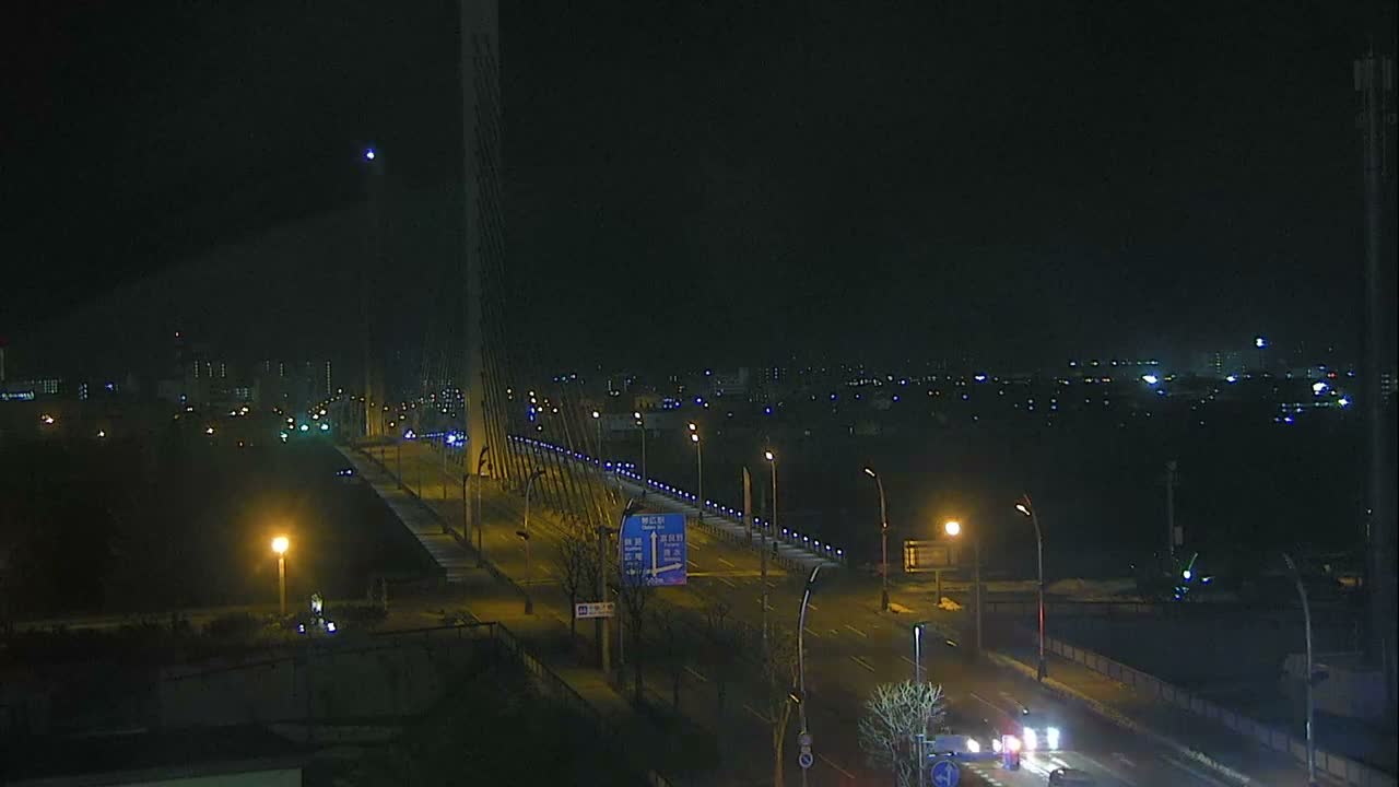 Obihiro, Tokachi Bridge & River ( 帯広・十勝橋・川 ) Live Cam - 2 Chome, Kinoodorihigashi, Otofuke, Kato, Tokachi, Hokkaido, Japan