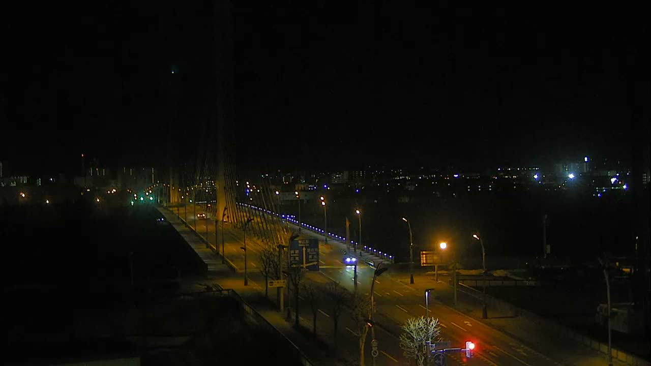 Obihiro, Tokachi Bridge & River ( 帯広・十勝橋・川 ) Live Cam - 2 Chome, Kinoodorihigashi, Otofuke, Kato, Tokachi, Hokkaido, Japan