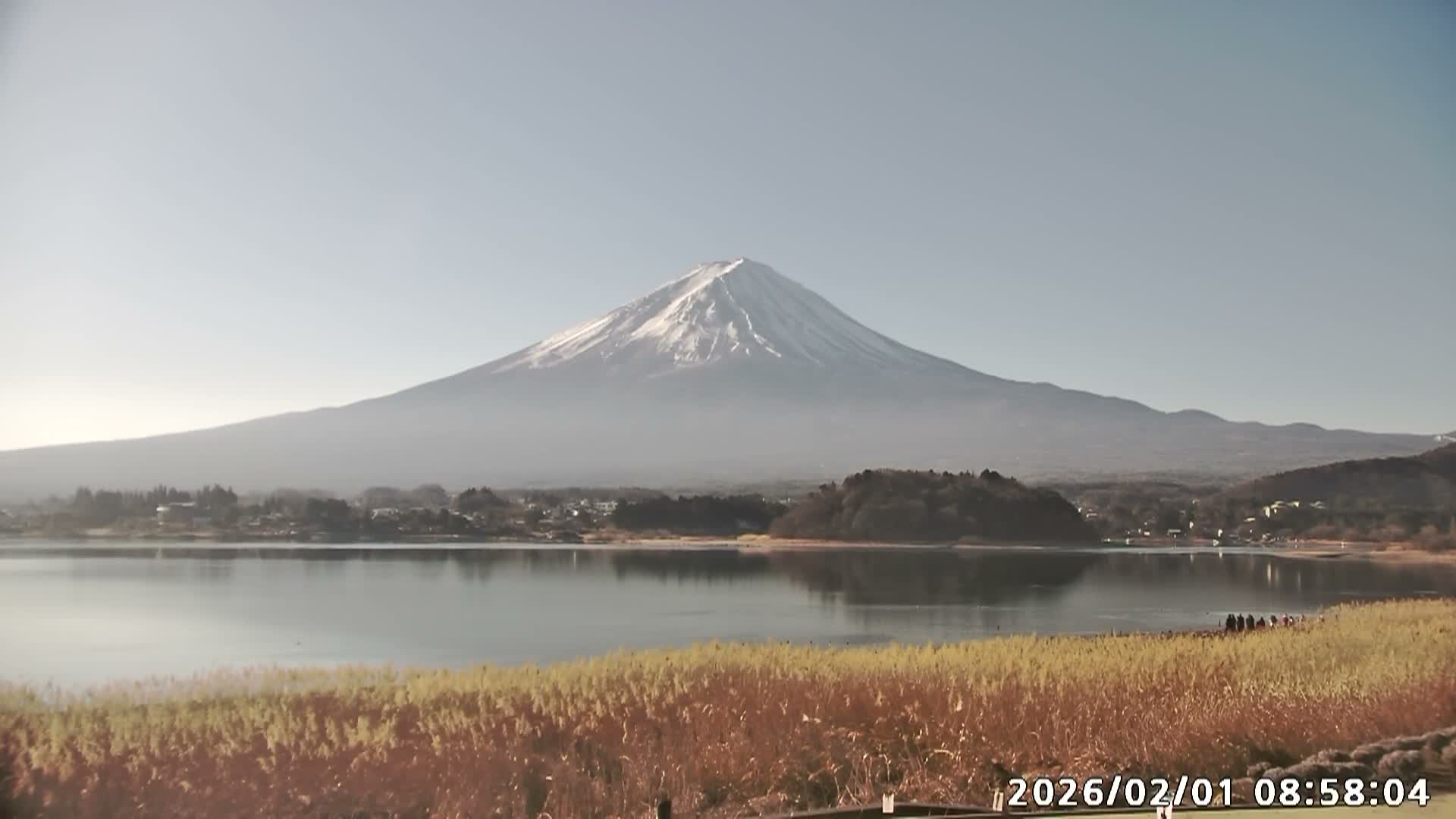 Fujikawaguchiko, Mount Fuji & Lake Kawaguchiko View from Oishi Park ( 大石公園からの富士河口湖、河口湖、富士山の眺め ) Live Cam  - Oishi, Fujikawaguchiko, Minamitsuru, Yamanashi, Tokai, Chubu, Japan
