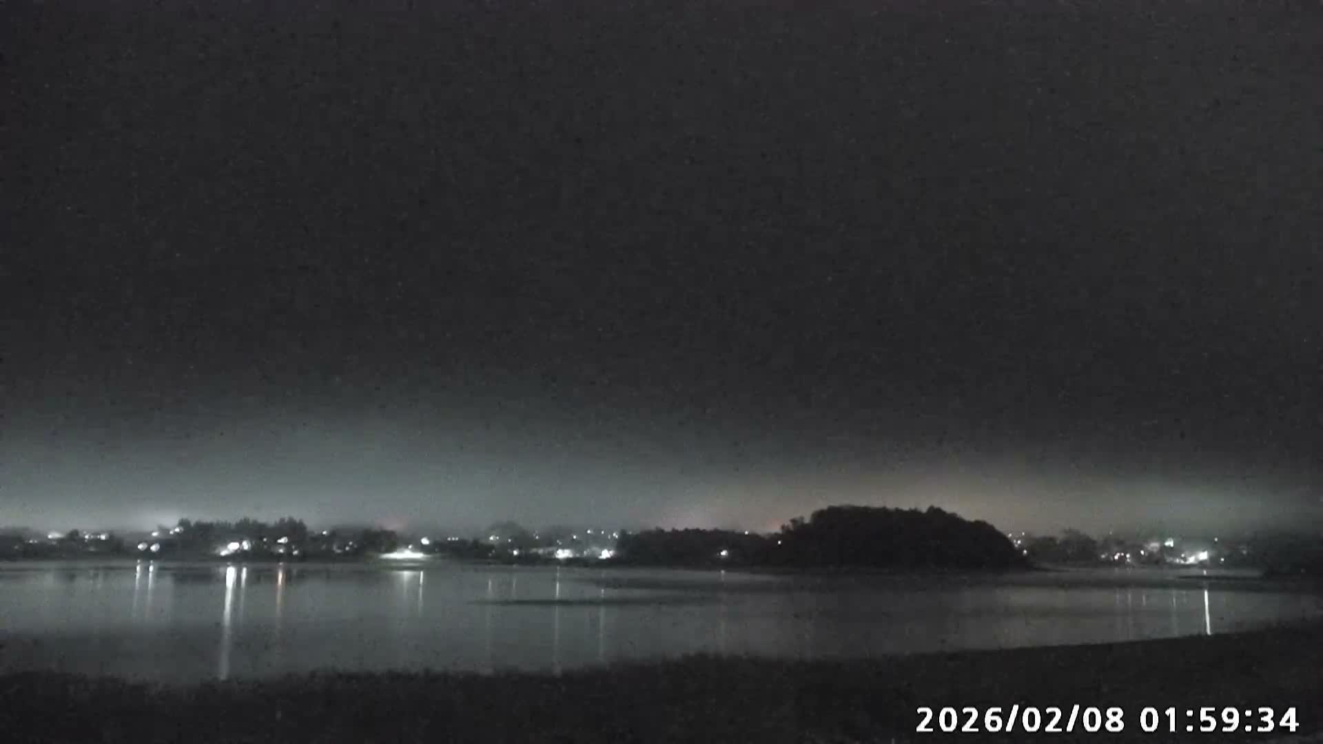 Fujikawaguchiko, Mount Fuji & Lake Kawaguchiko View from Oishi Park ( 大石公園からの富士河口湖、河口湖、富士山の眺め ) Live Cam  - Oishi, Fujikawaguchiko, Minamitsuru, Yamanashi, Tokai, Chubu, Japan