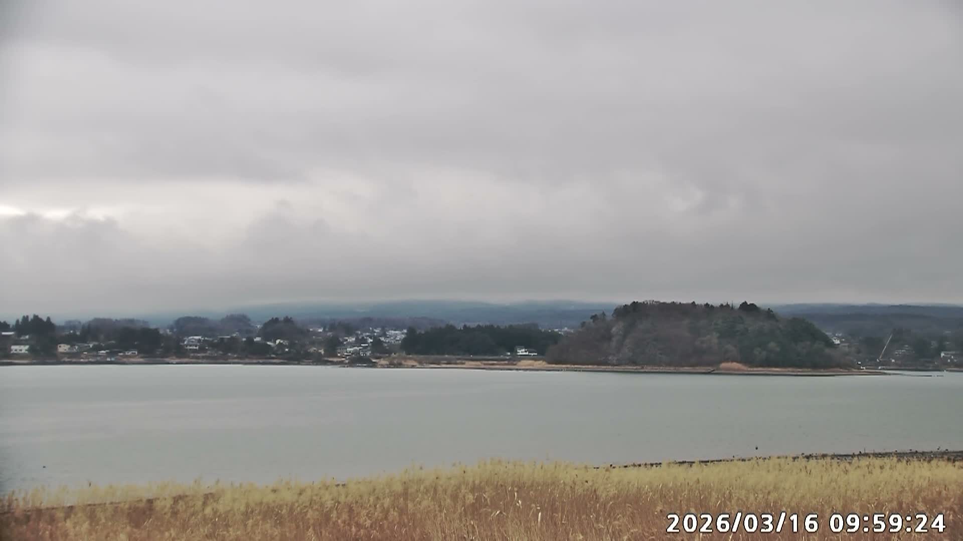 Fujikawaguchiko, Mount Fuji & Lake Kawaguchiko View from Oishi Park ( 大石公園からの富士河口湖、河口湖、富士山の眺め ) Live Cam  - Oishi, Fujikawaguchiko, Minamitsuru, Yamanashi, Tokai, Chubu, Japan