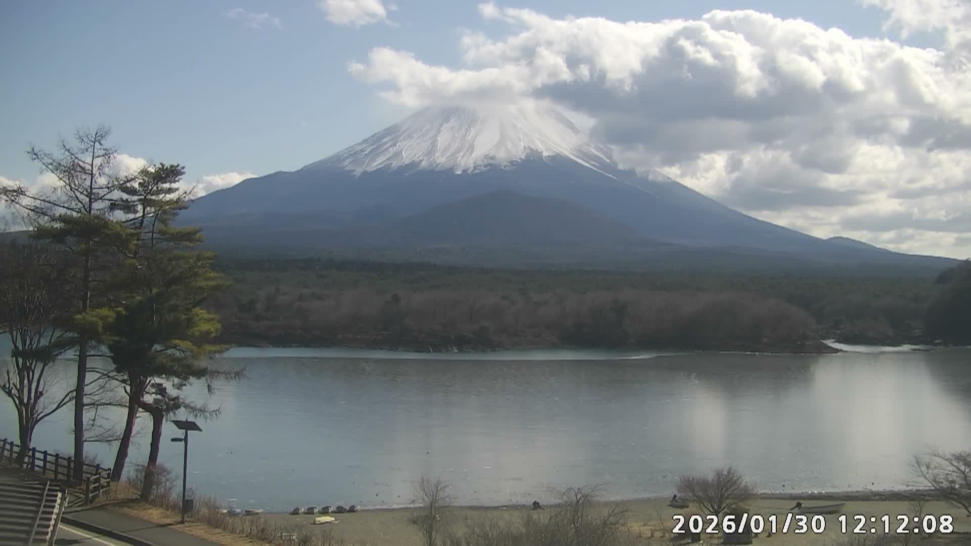 Fujikawaguchiko, Mount Fuji & Lake Shoji View ( 富士河口湖、富士山、精進湖の眺め ) Live Cam  - Shoji, Fujikawaguchiko, Minamitsuru, Yamanashi, Tokai, Chubu, Japan