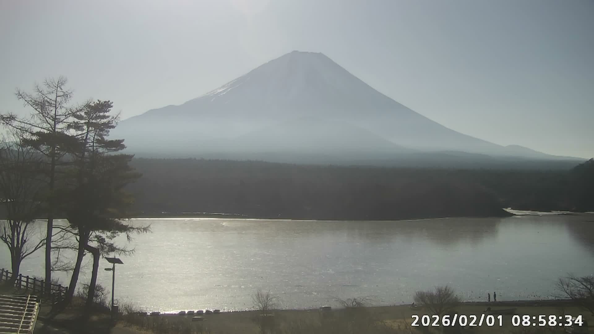 Fujikawaguchiko, Mount Fuji & Lake Shoji View ( 富士河口湖、富士山、精進湖の眺め ) Live Cam  - Shoji, Fujikawaguchiko, Minamitsuru, Yamanashi, Tokai, Chubu, Japan